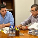 Gestiona Edgar González ante Gobierno del Estado obras de pavimentación y drenaje para cierre del 2023